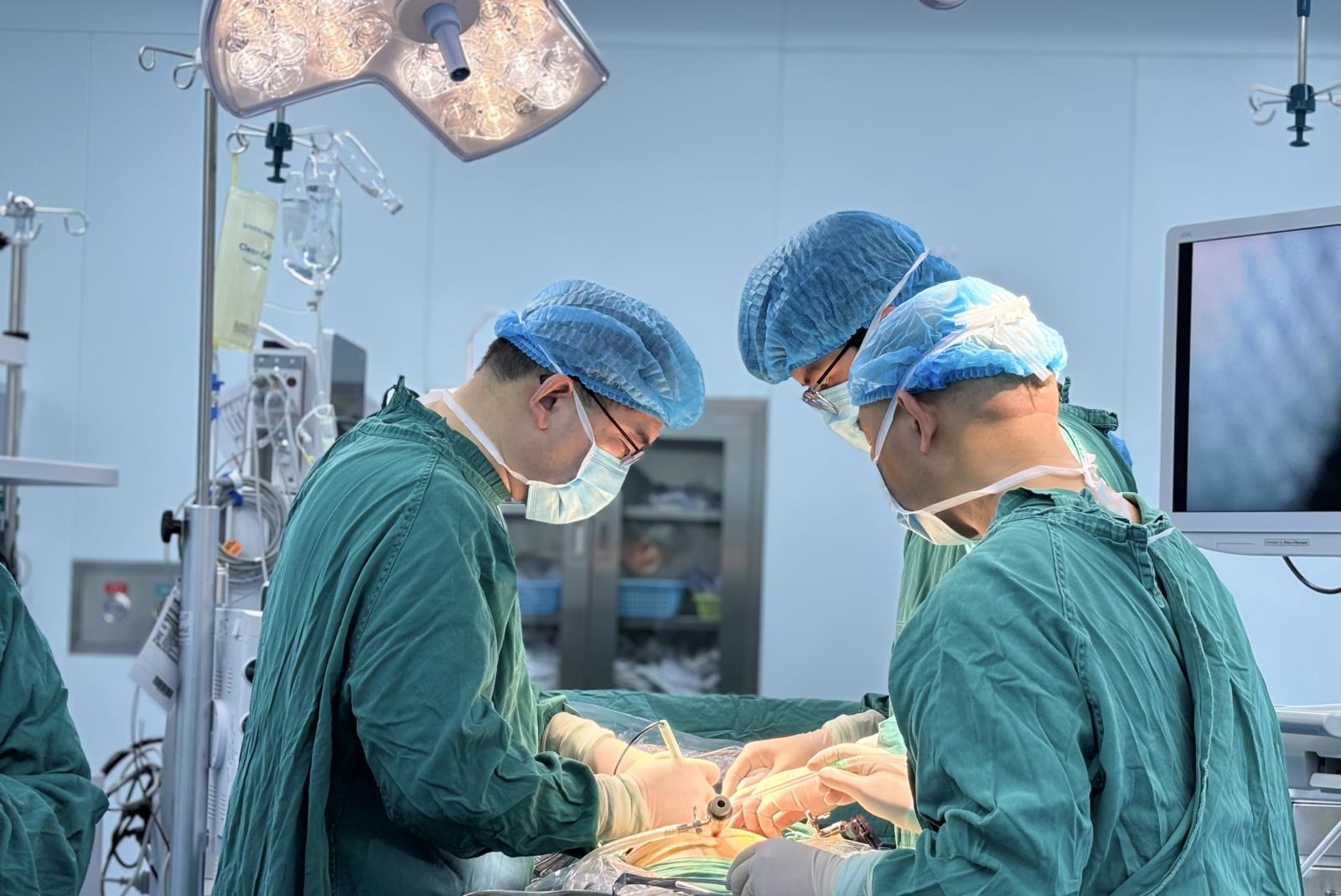 微创加速 助力康复 ——绵阳三医院高新院区综合外科首例腹腔镜胃肿瘤切除术患者顺利康复出院