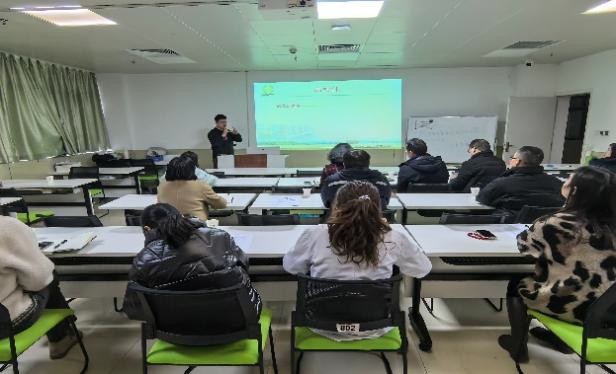 图片2.jpg 图片2.jpg